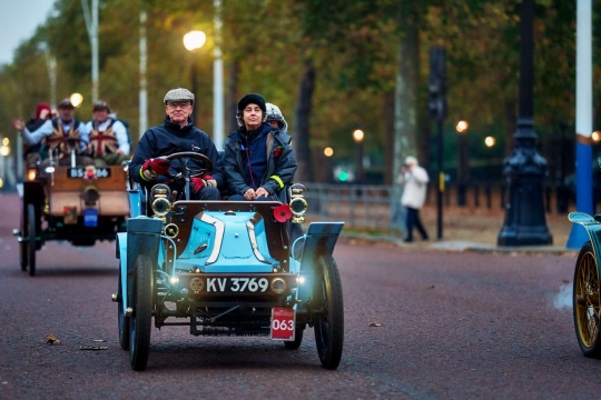 London To Brighton Veteran Car Run 2024 - London Calling 25 KV3769-063_London To Brighton Veteran Car run 2024 copy