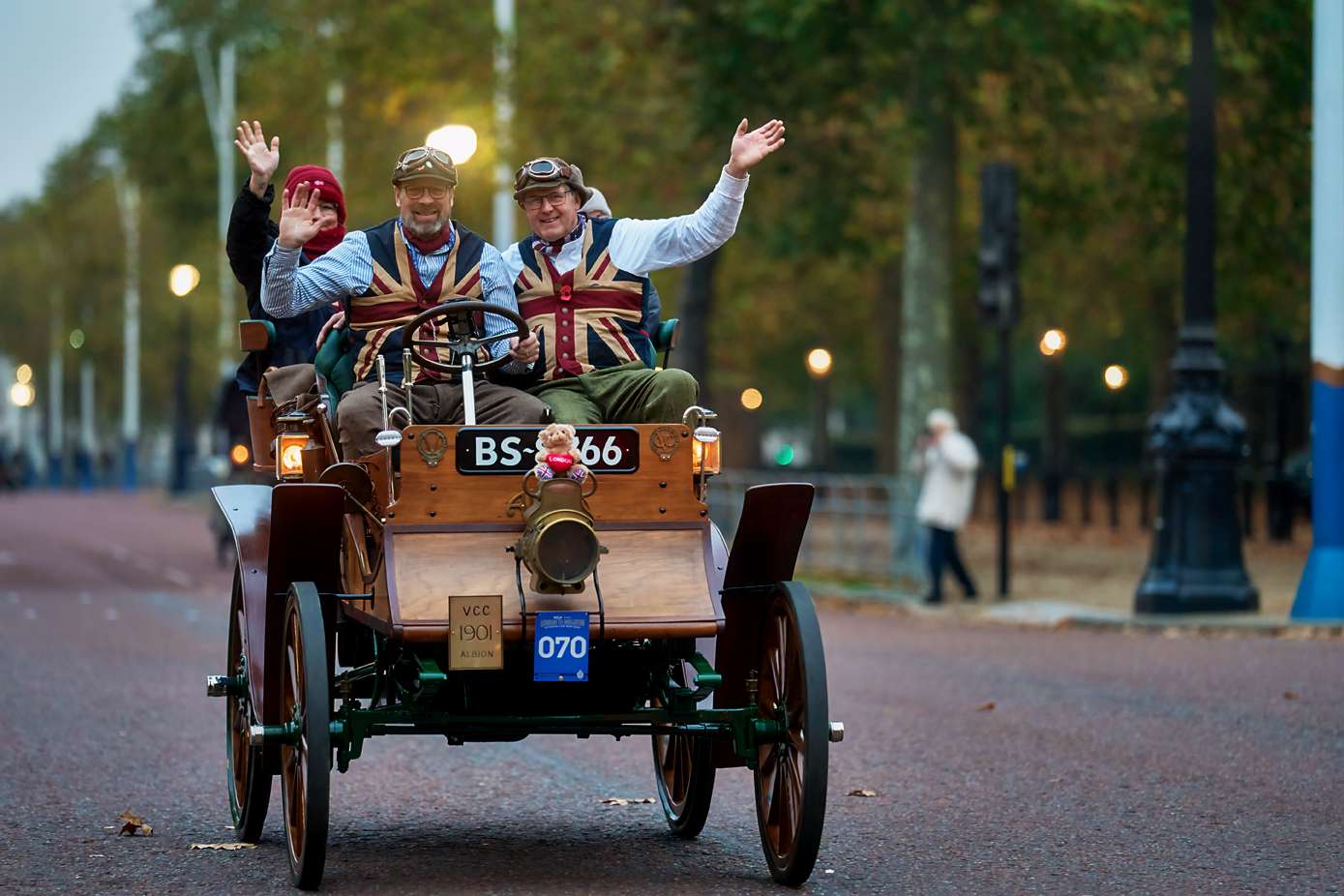 BS-8766-070-London To Brighton Veteran Car Run 2024 web